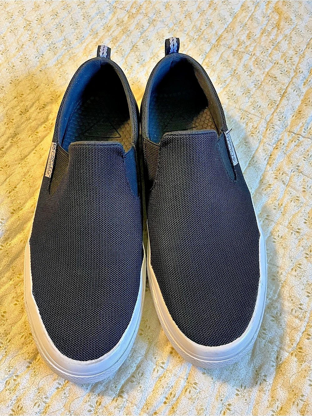 Columbia Vulc N Vent Slip Black & White Sneakers US 9